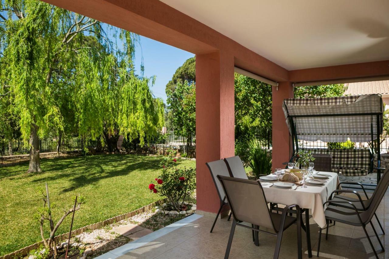 Villa Maritina Razata Exterior photo